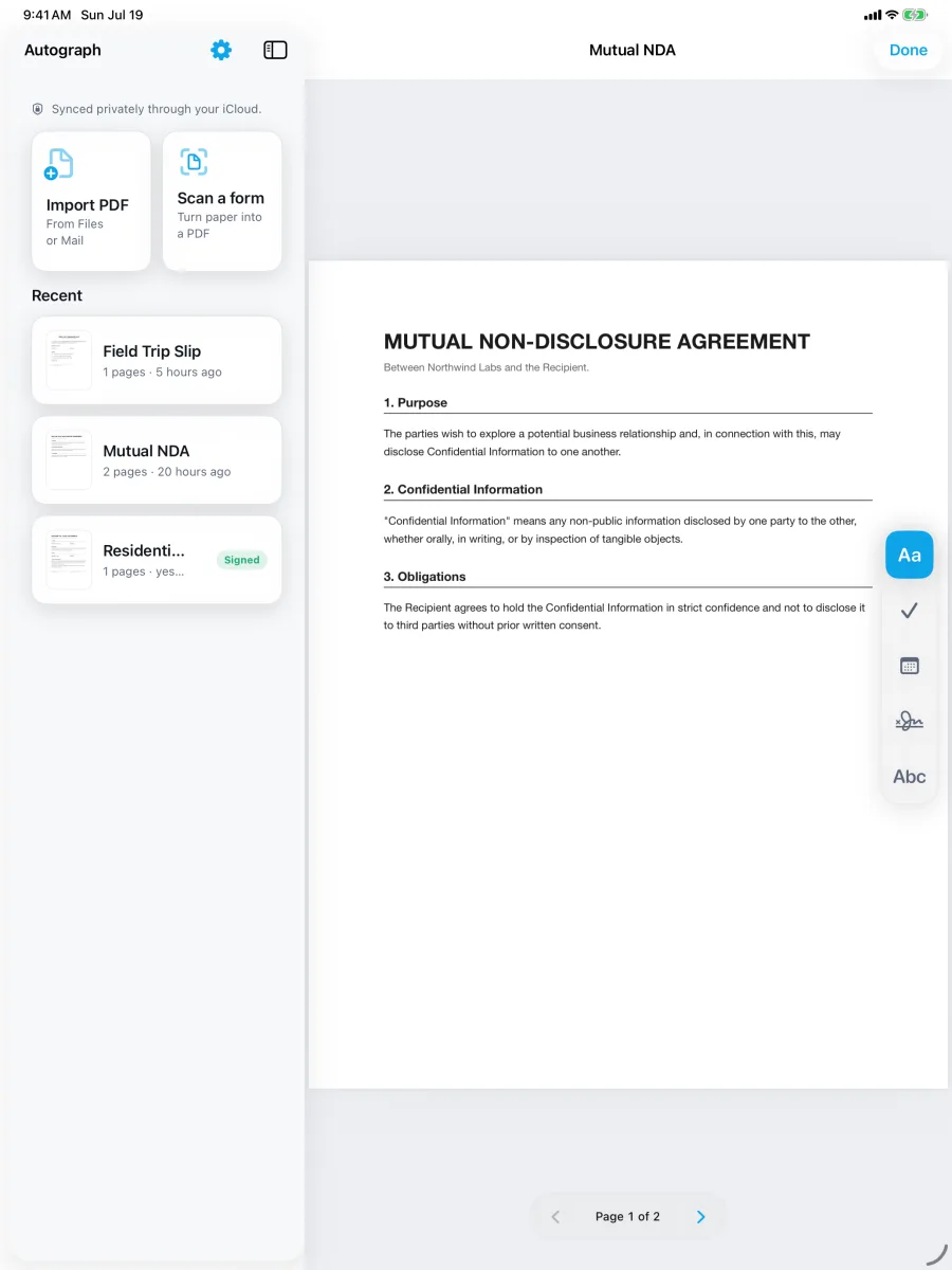 Autograph: Podpisz i wypełnij PDF — iPad — split view: browse a multi-page NDA with the page navigator.