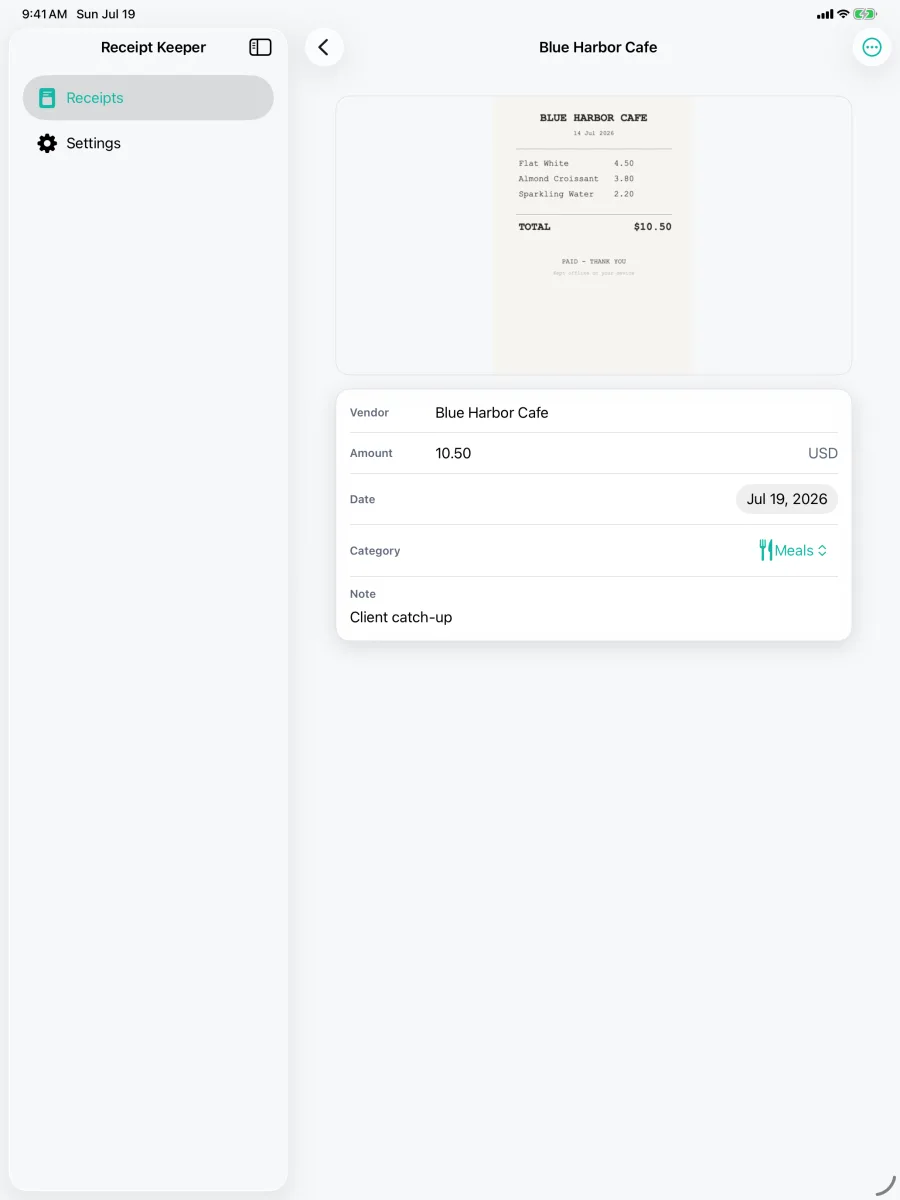 Keepsy: レシート管理 — Receipt detail with the OCR-read vendor, amount, date, category and note in the split-view pane